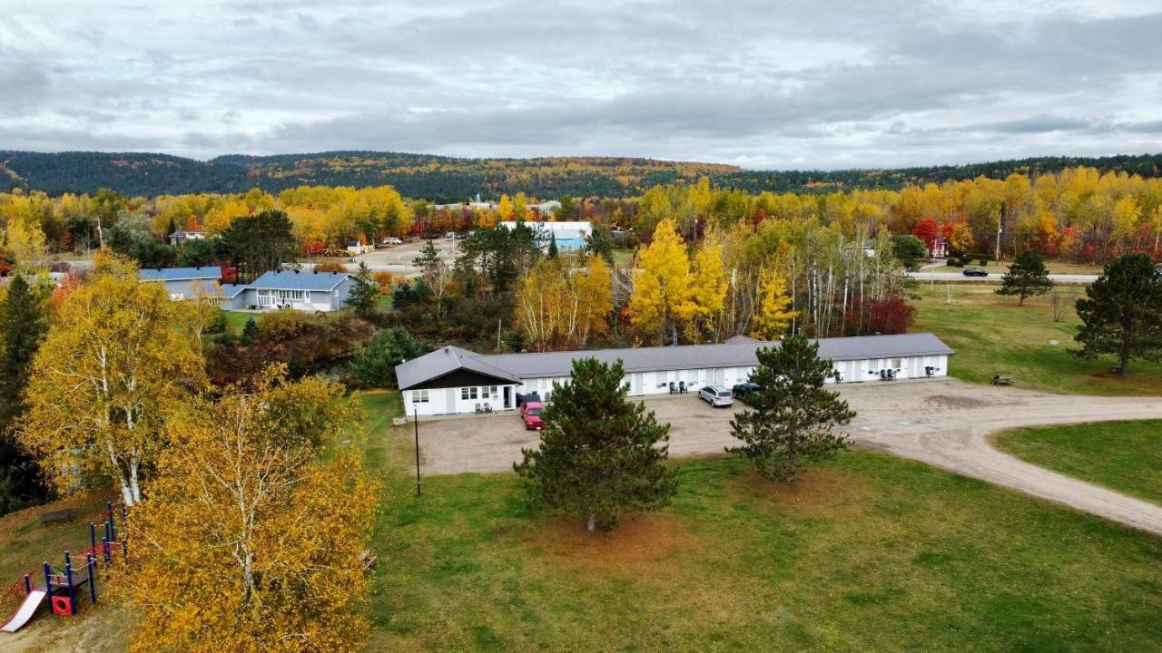 迎宾酒店 Mattawa 外观 照片